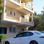 Katsenos *