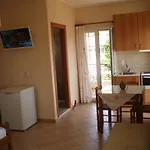 Katsenos Apartamento Nikiana