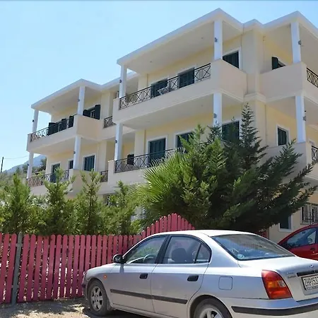 Appartement Katsenos *