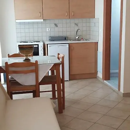 Katsenos Apartment
