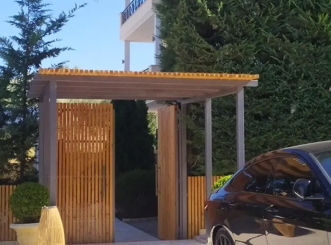 Apartment Katsenos Nikiana