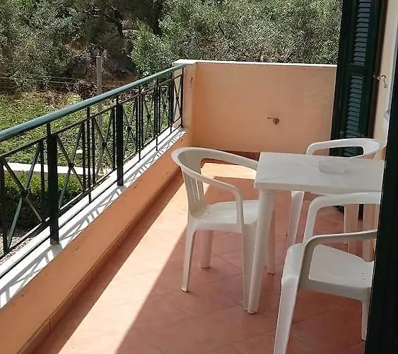Apartment Katsenos Nikiana