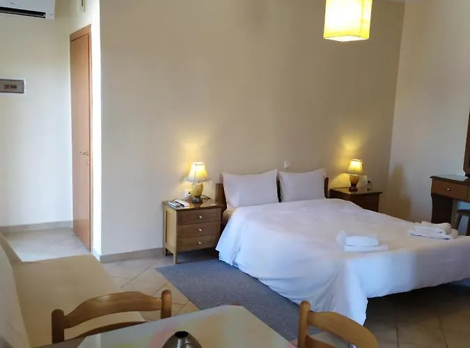 Apartment Katsenos *